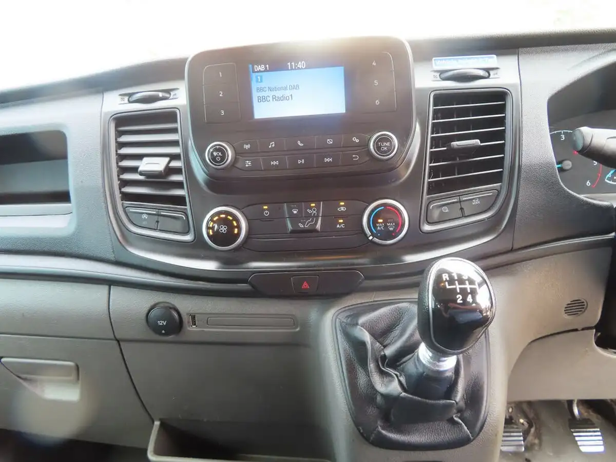 2022-ford-transit-20tdci-350-l3h2-leader-130pseu6dt-panel-van-big-32