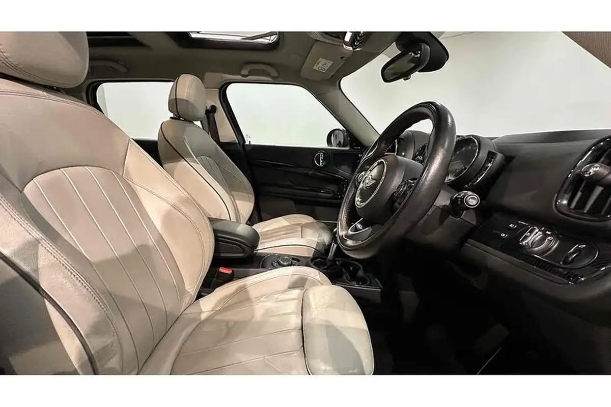 2018-mini-countryman-20-cooper-s-ss-auto-big-24