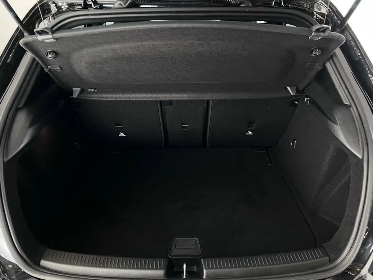 2019-mercedes-benz-a-class-20-a35-amg-premium-plus-hatchback-5d-big-9