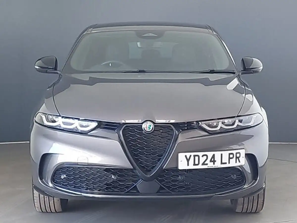 2024-alfa-romeo-tonale-15-sprint-big-18