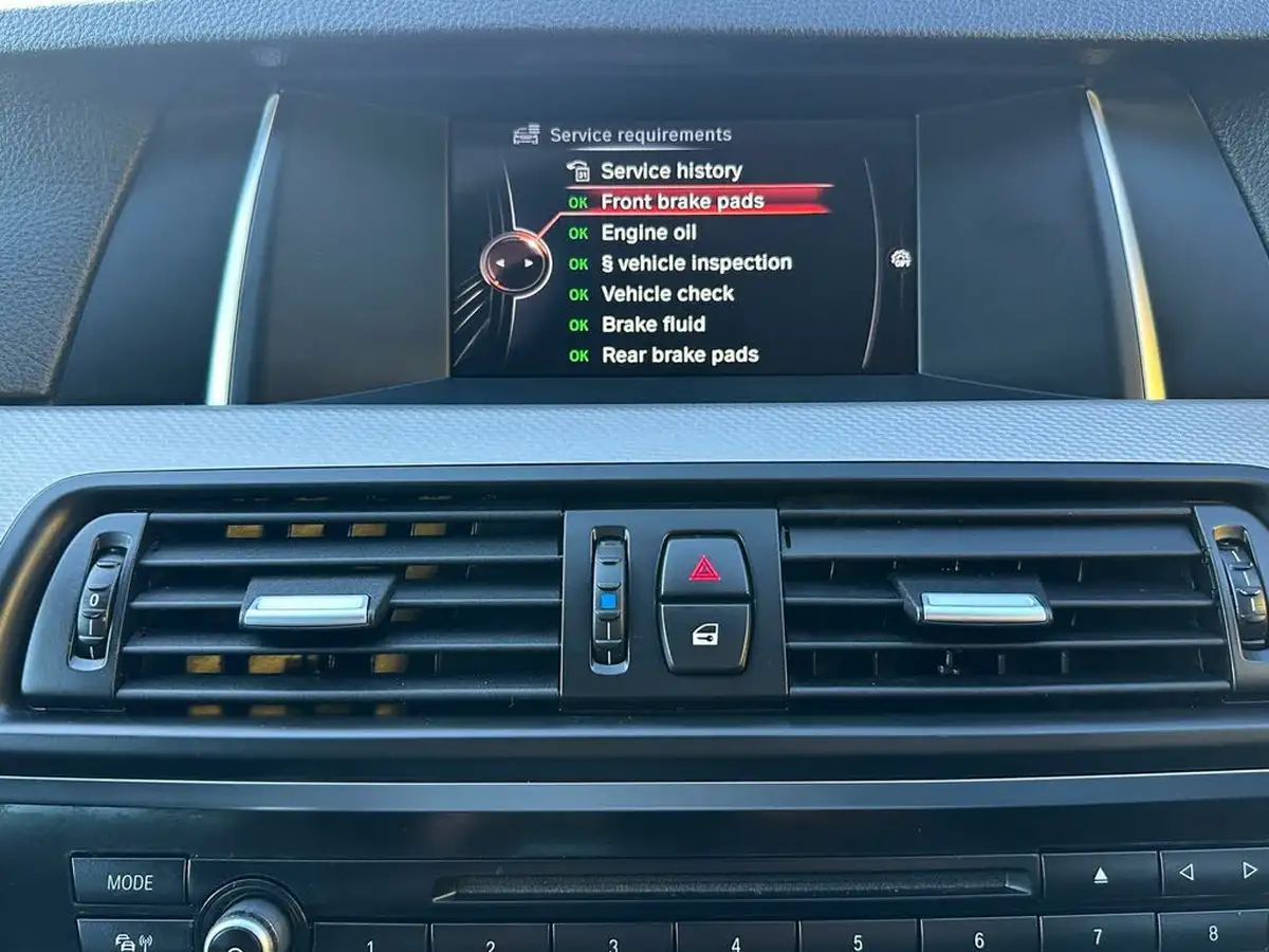2015-bmw-5-series-20td-520d-m-sport-190bhp-touring-5d-auto-big-39