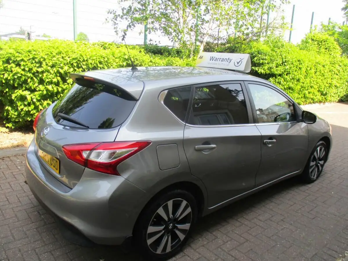 2015-nissan-pulsar-12-dig-t-n-tec-big-7