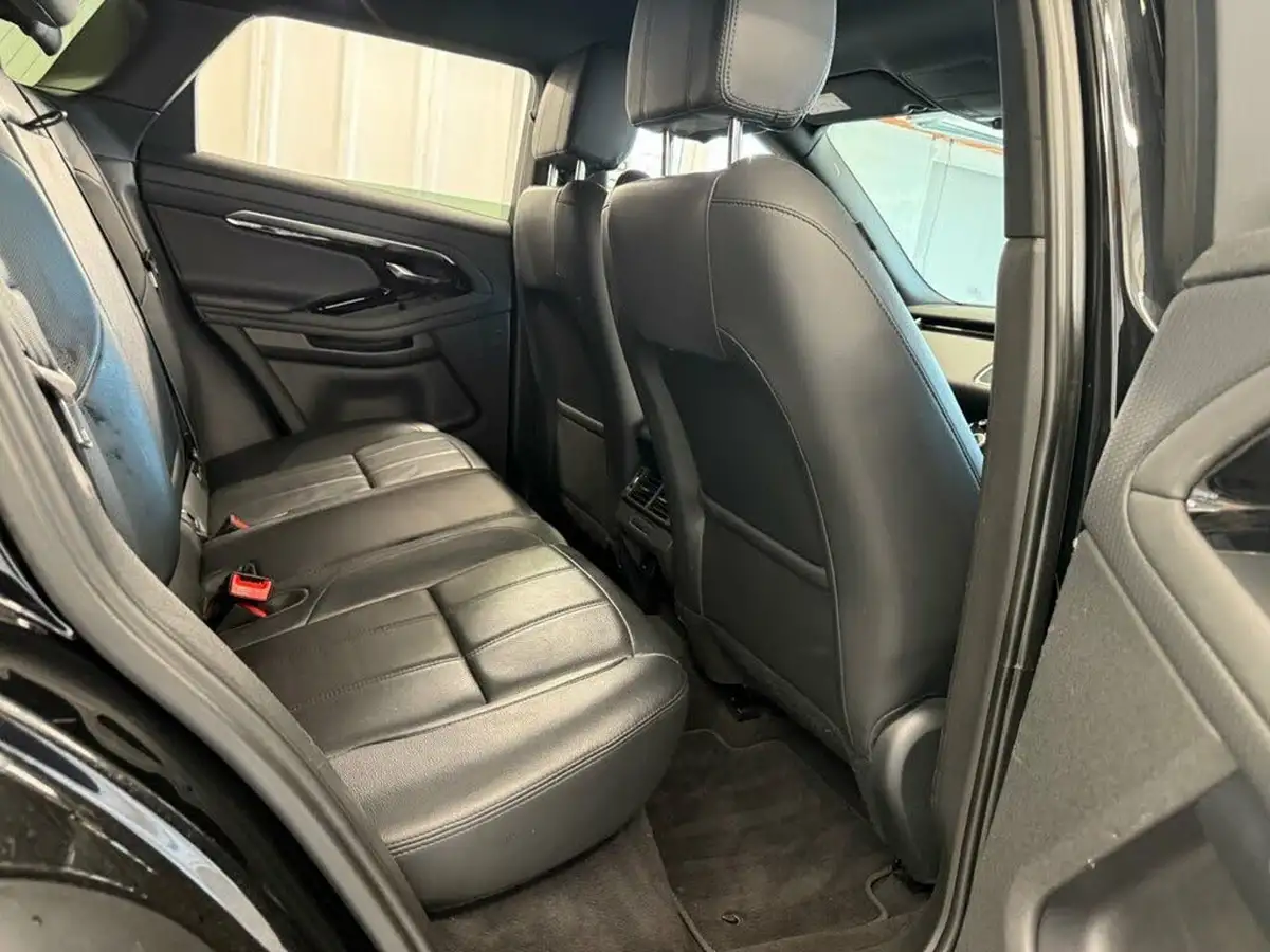 2021-land-rover-range-rover-evoque-15-p300e-r-dynamic-s-big-18