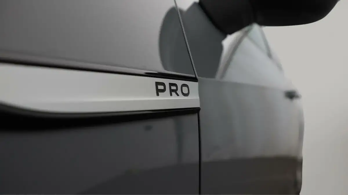 2022-volkswagen-id3-e-family-145ps-big-36