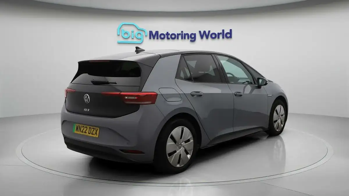 2022-volkswagen-id3-e-family-145ps-big-8