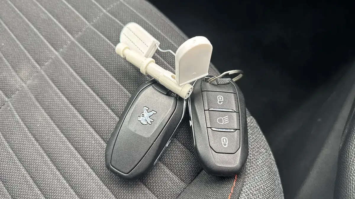 2023-peugeot-208-12-puretech-active-premium-75ps-big-49