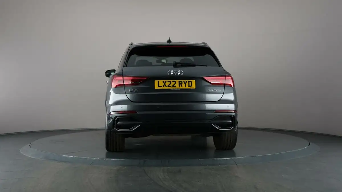 2022-audi-q3-15-35-tfsi-black-edition-codcomfort-sound-pack-station-wagon-big-30