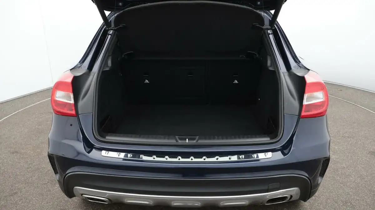 2018-mercedes-benz-gla-class-21d-gla-220d-amg-line-177ps-ss-big-16