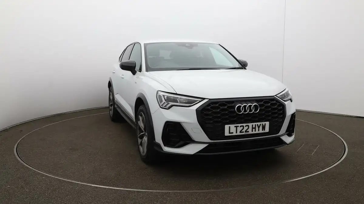 2022-audi-q3-15-35-tfsi-black-edition-cod-sportback-s-tronic-big-34