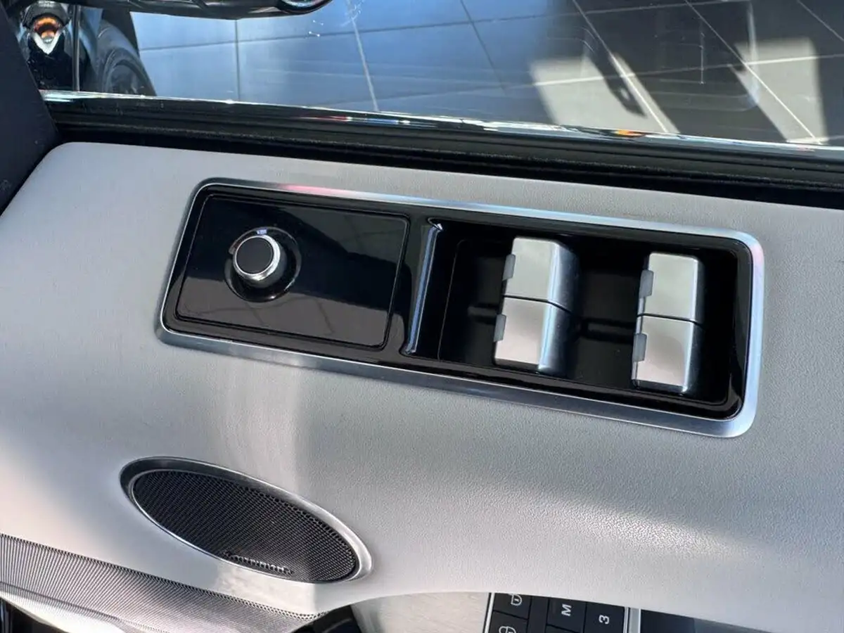 2020-land-rover-range-rover-sport-50-v8-p575-svr-awd-big-25