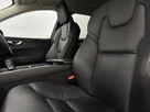 2019-volvo-xc60-20td-b4-momentum-small-32