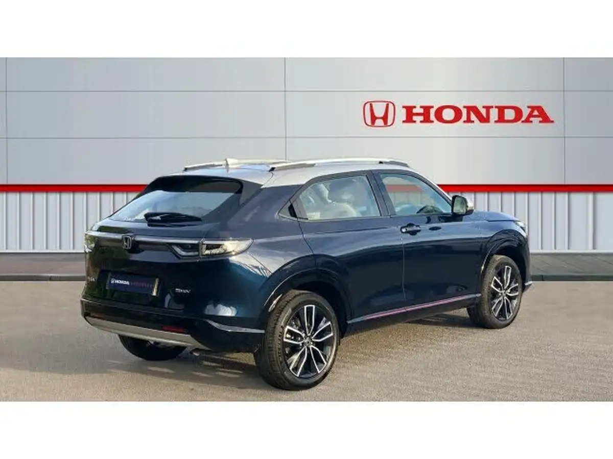 2023-honda-hr-v-15-i-mmd-advance-style-big-11