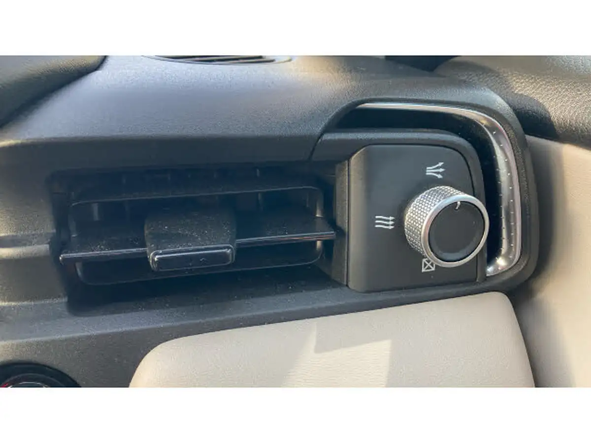 2023-honda-hr-v-15-i-mmd-advance-style-big-35