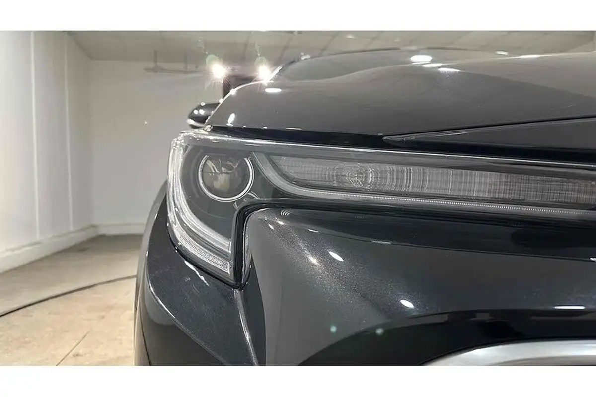 2021-toyota-corolla-18-vvt-i-excel-trk-touring-sports-big-15