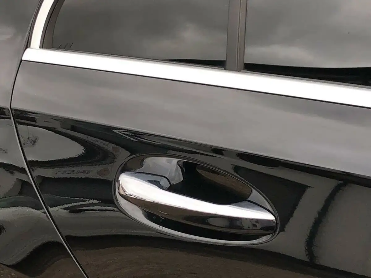 2021-mercedes-benz-a-class-13-a200-amg-line-premium-hatchback-5d-7g-dct-big-25