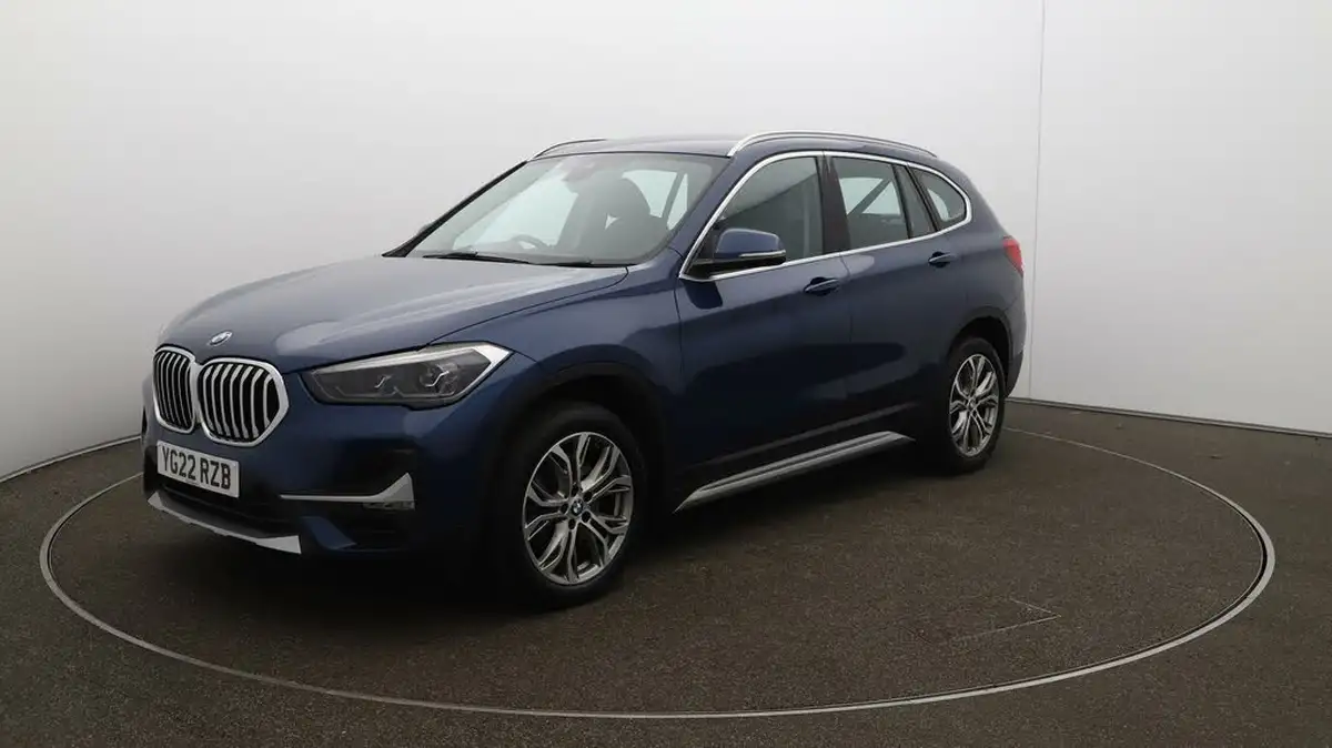 2022-bmw-x1-20-xdrive20i-xline-big-3