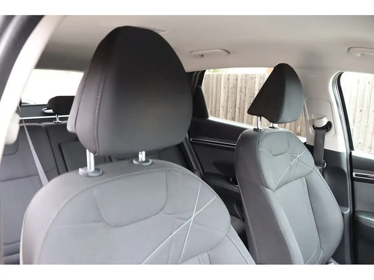 2022-hyundai-tucson-16-t-gdi-se-connect-150ps-big-17