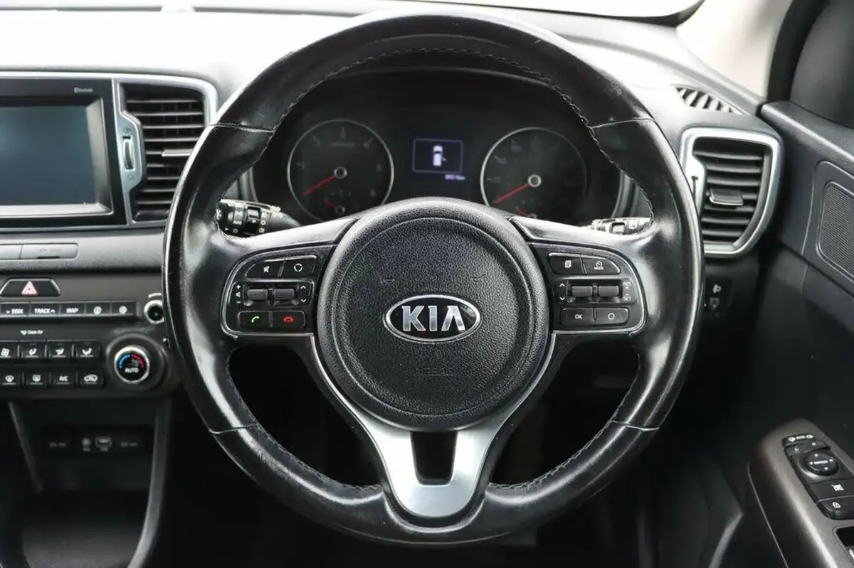 2016-kia-sportage-17crdi-2-big-13