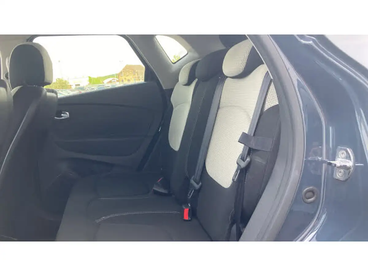 2018-renault-captur-15dci-iconic-edc-auto-big-15