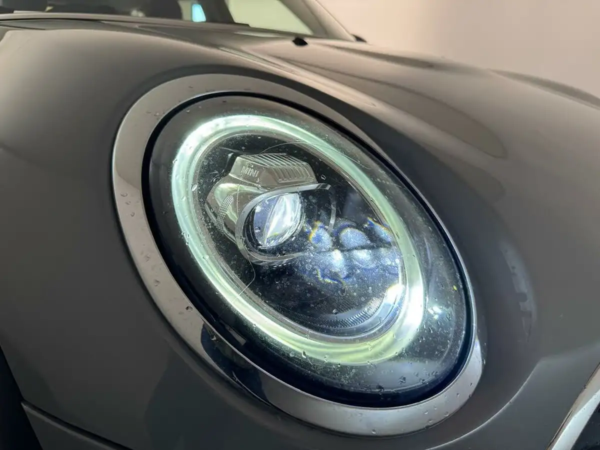 2021-mini-clubman-15-cooper-classic-big-43