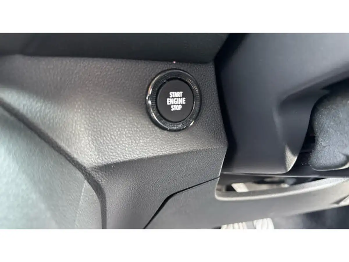 2022-dacia-sandero-stepway-10-tce-comfort-90bhp-big-34