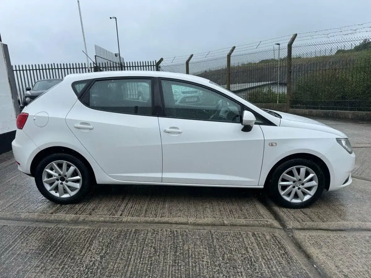 2012-seat-ibiza-14-se-16v-85ps-hatchback-5d-big-7