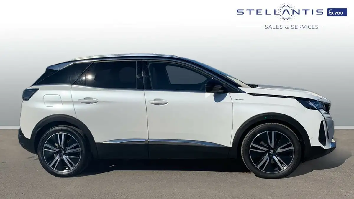2022-peugeot-3008-suv-16-puretech-gt-premium-225bhp-hybrid-e-eat8-big-1