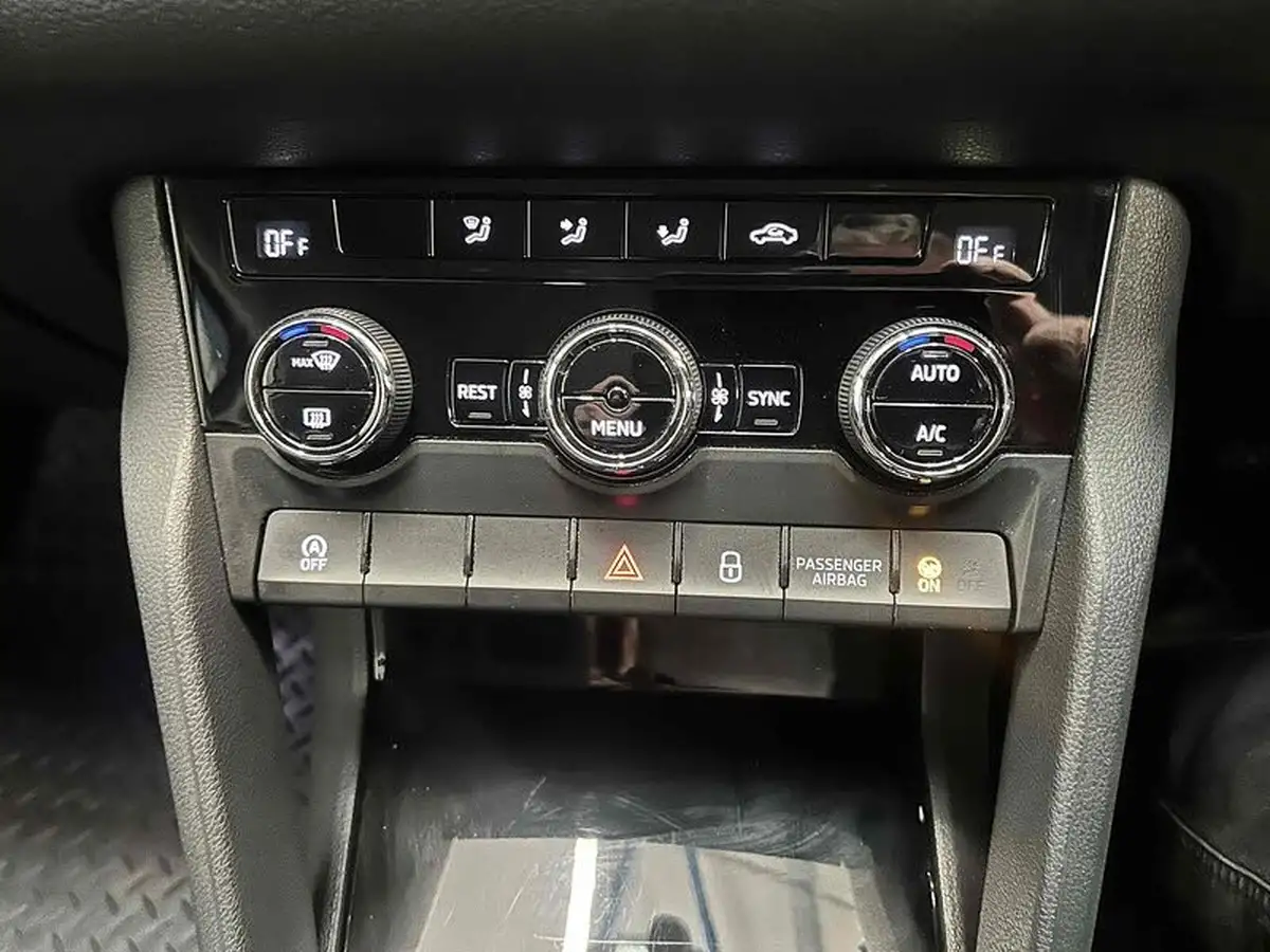 2017-skoda-kodiaq-20tdi-se-5-seatsss-dsg-big-15