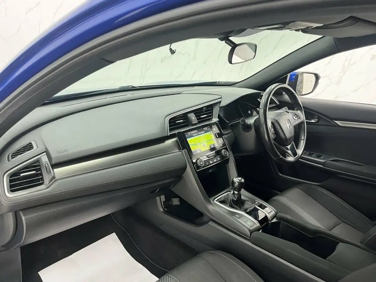 2017-honda-civic-10-vtec-turbo-sr-big-14
