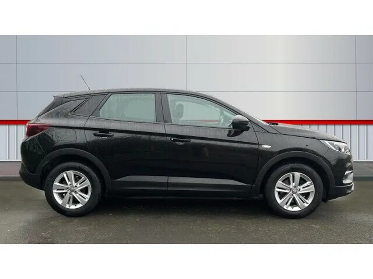 2020-vauxhall-grandland-x-12-se-big-4