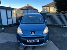2012-peugeot-partner-small-1