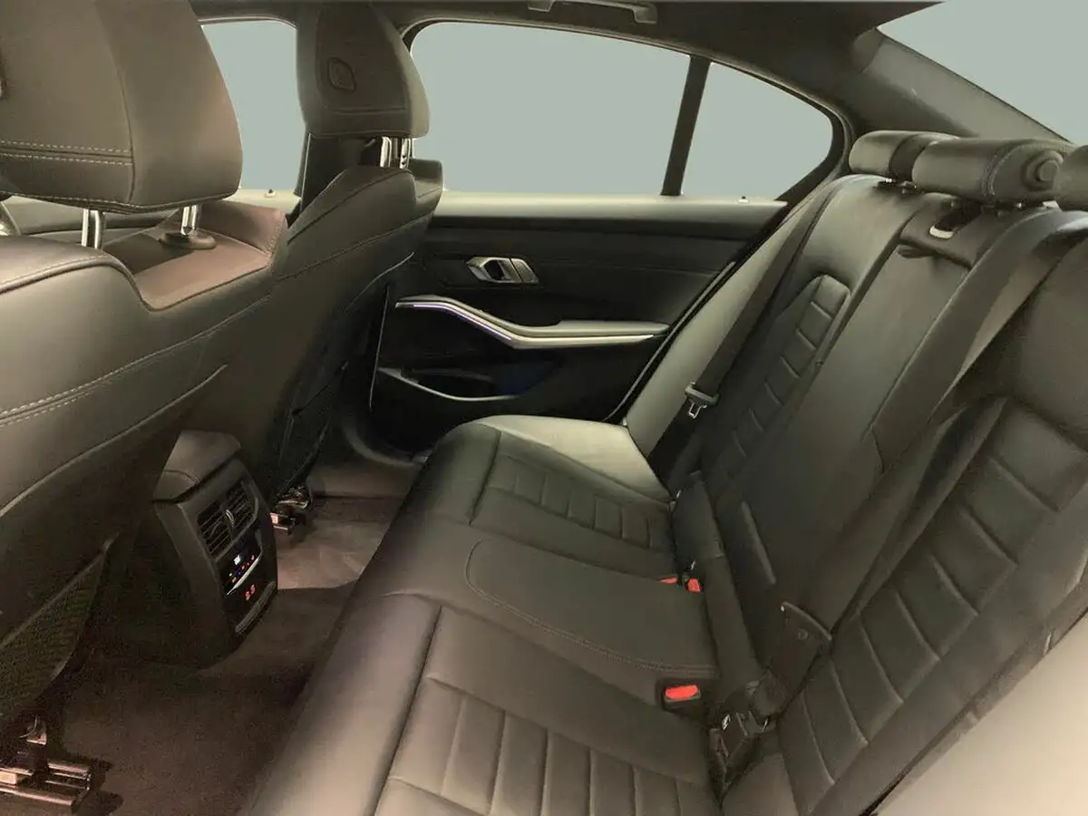 2020-bmw-3-series-20-330e-xdrive-m-sport-tech-pack-saloon-4d-big-32