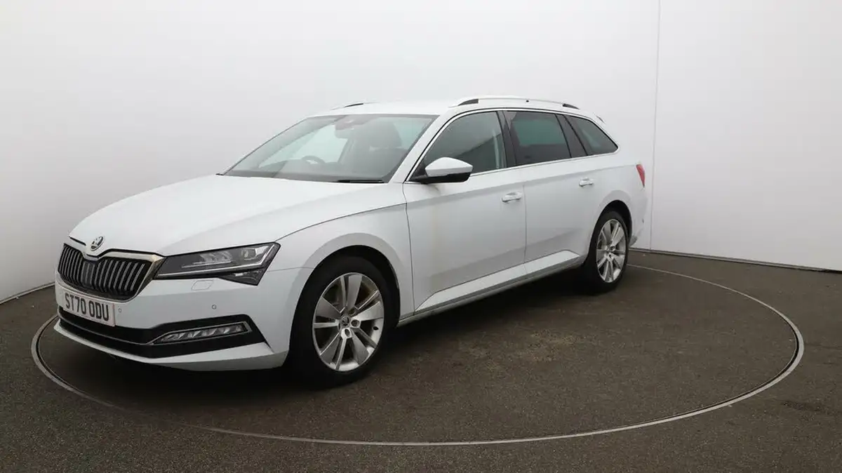 2020-skoda-superb-15-tsi-se-l-estate-big-3
