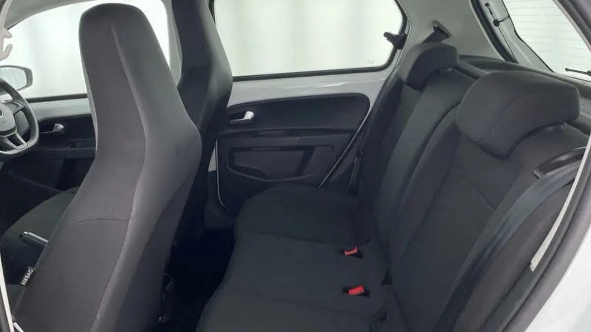 2021-volkswagen-up-10-up-black-edition-60ps-ss-big-16