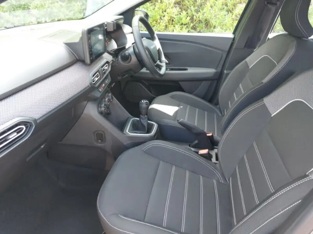 2023-dacia-sandero-10-tce-expression-90bhp-big-4