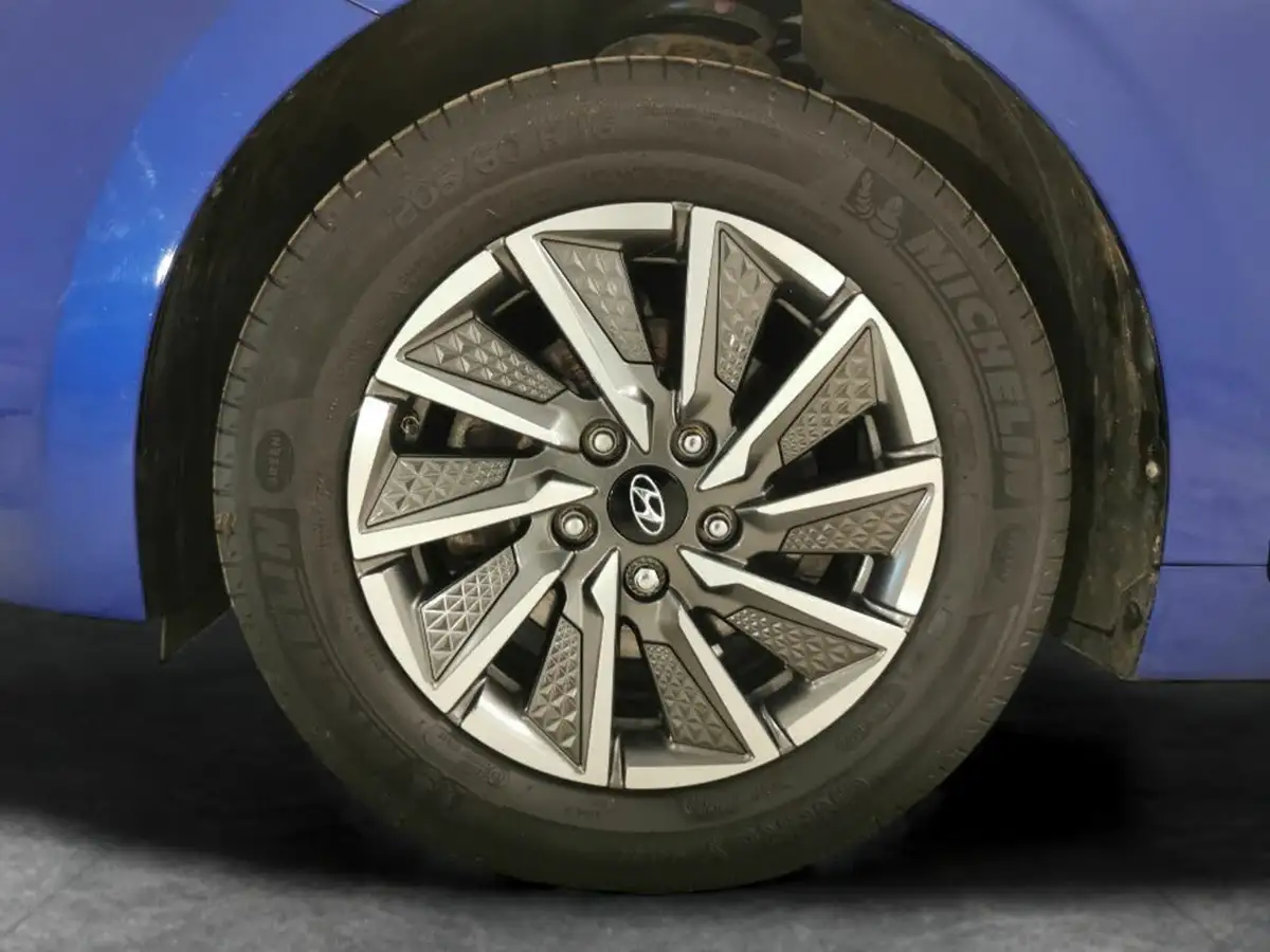 2021-hyundai-ioniq-e-premium-electric-100kw-big-23