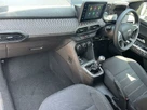 2022-dacia-sandero-10-tce-comfort-90bhp-small-13