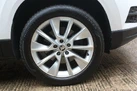 2018-skoda-karoq-20tdi-scr-se-l-dsg-small-4