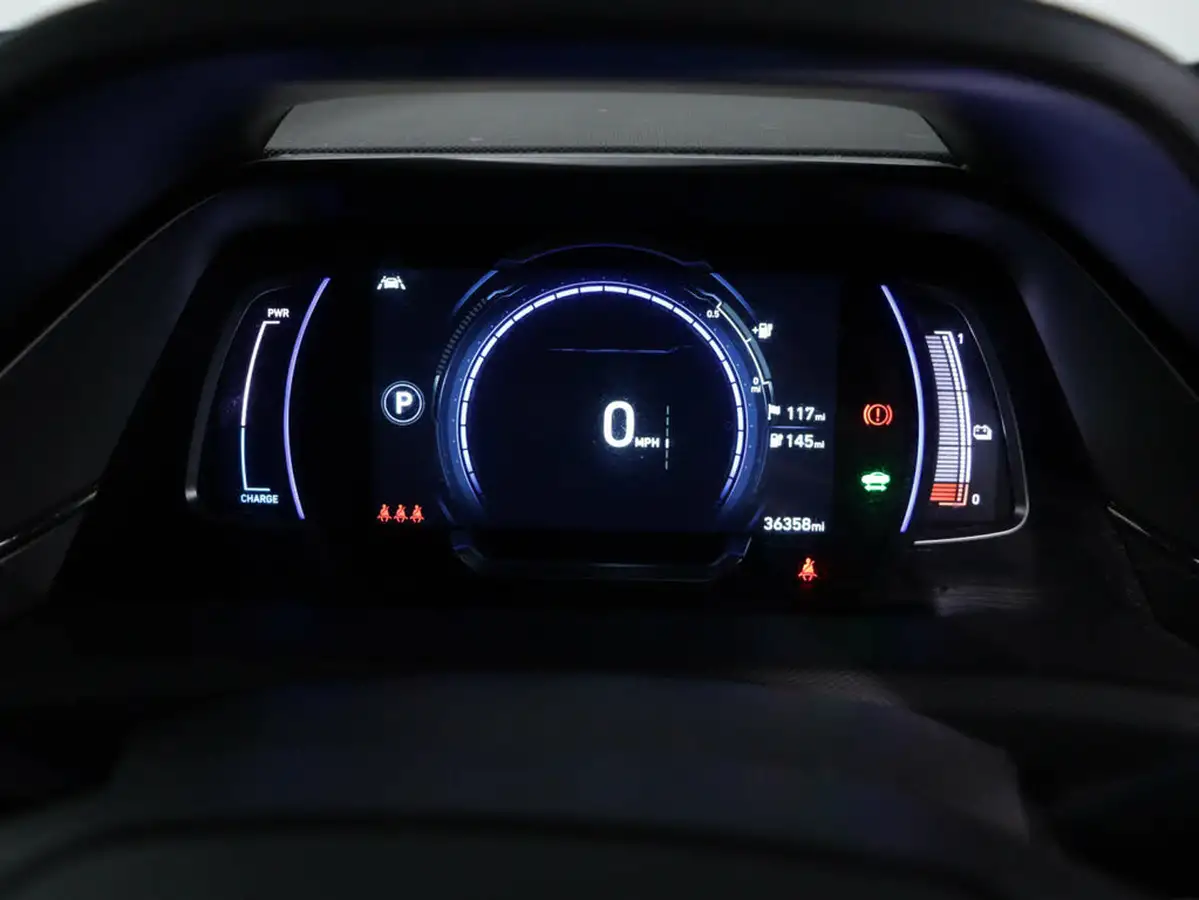 2022-hyundai-ioniq-e-premium-electric-big-12