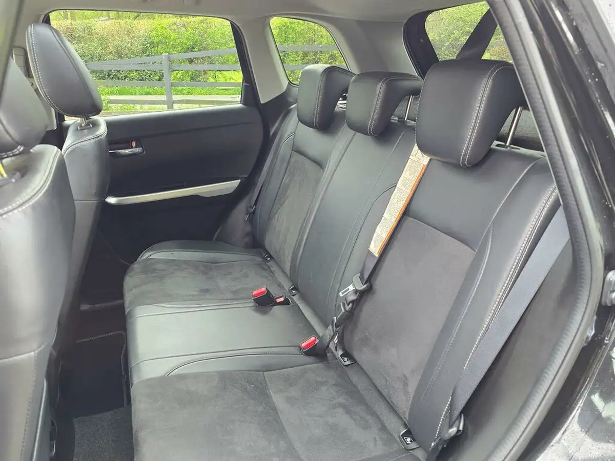 2015-suzuki-vitara-16-sz5-auto-big-16