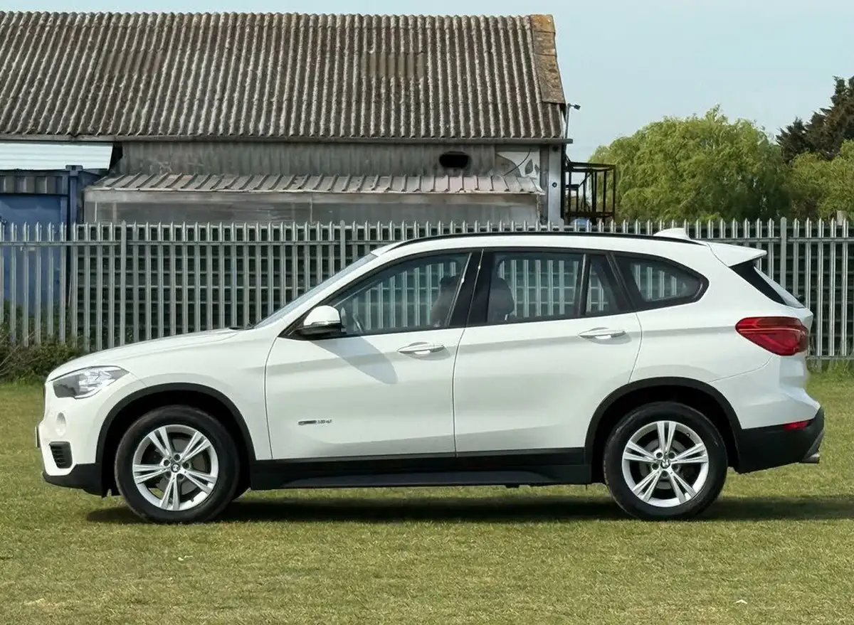 2018-bmw-x1-20td-sdrive18d-se-ss-sport-auto-big-9