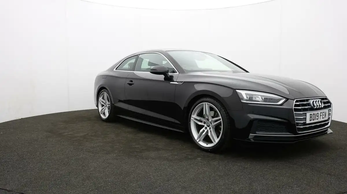 2019-audi-a5-20-35-tfsi-s-line-ss-coupe-2d-big-38