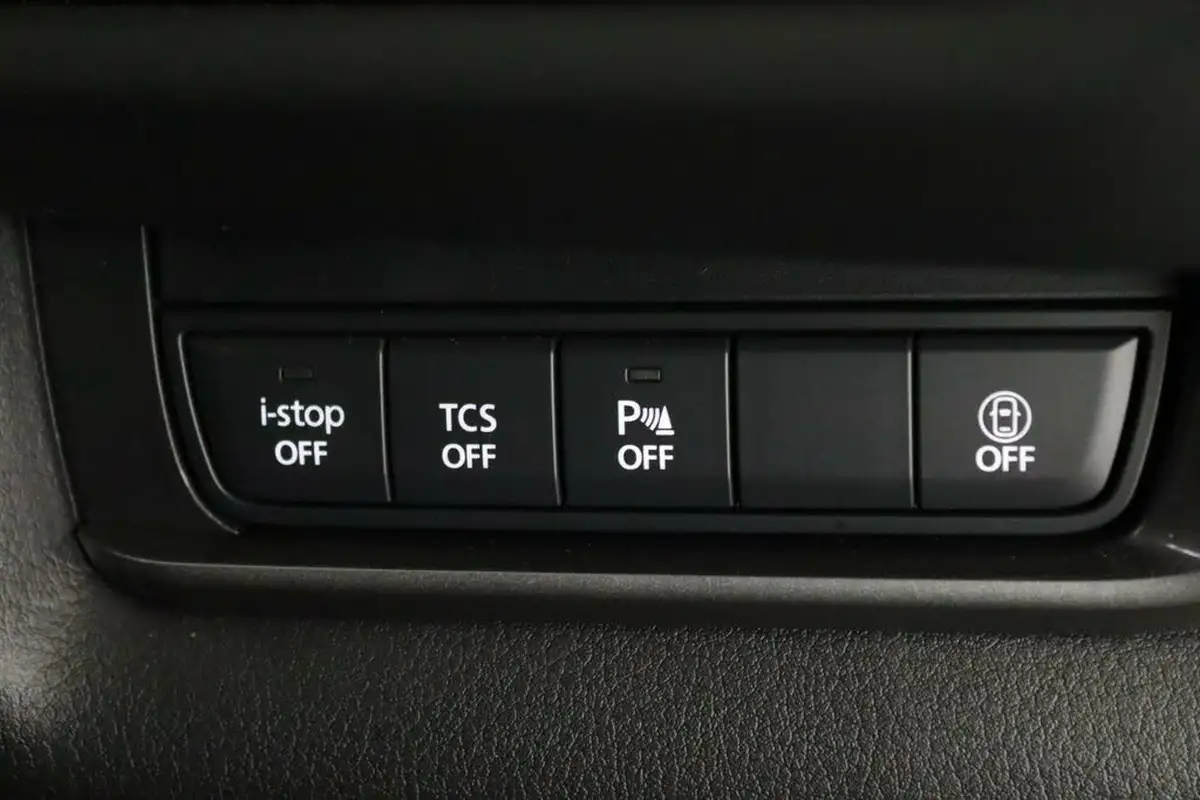 2021-mazda-cx-30-20-e-skyactiv-g-se-l-lux-big-17