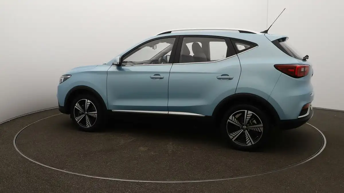 2021-mg-zs-suv-e-exclusive-ev-big-41