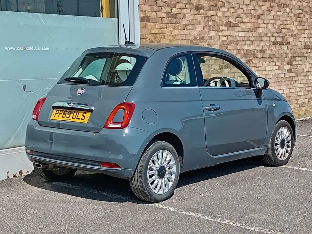 2019-fiat-500-12-lounge-big-2