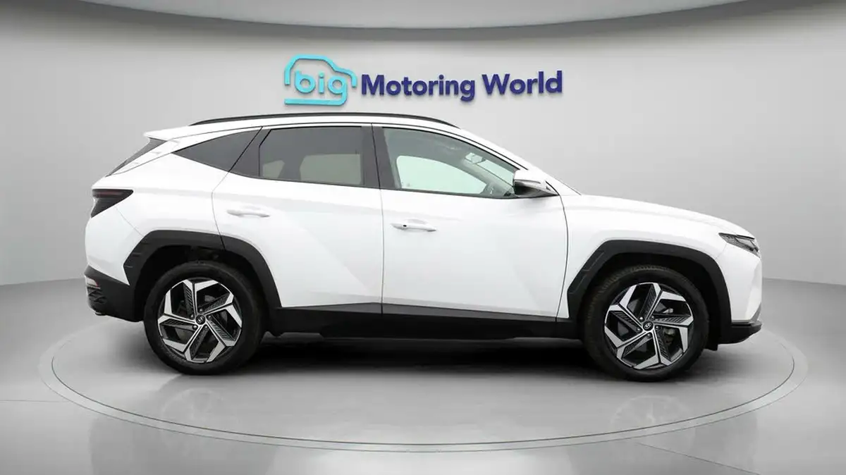 2023-hyundai-tucson-16-t-gdi-premium-230ps-hybrid-auto-big-7