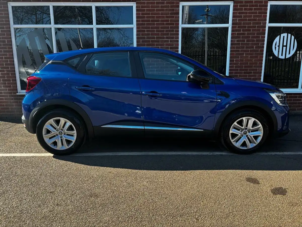 2020-renault-captur-10-tce-play-100bhp-big-1