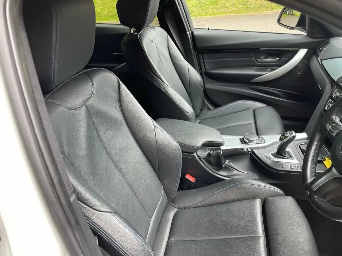 2017-bmw-3-series-20-330i-m-sport-saloon-4d-auto-big-29