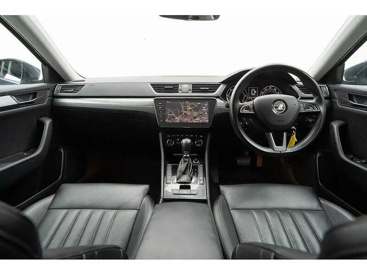 2018-skoda-superb-20tdi-scr-se-l-executive-150ps-estate-dsg-big-24