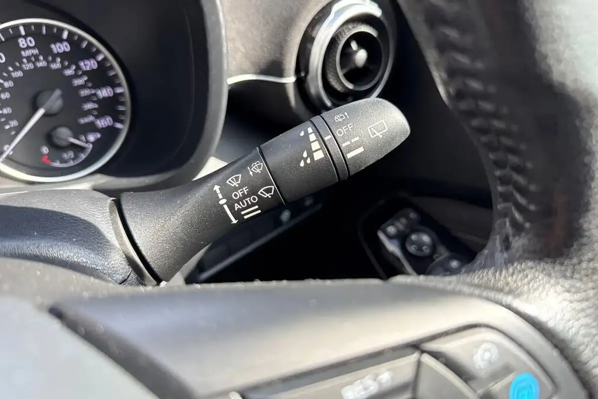 2020-nissan-juke-10-dig-t-tekna-117ps-big-52